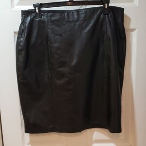 Jennifer Moore Black Leather Skirt Size 18w